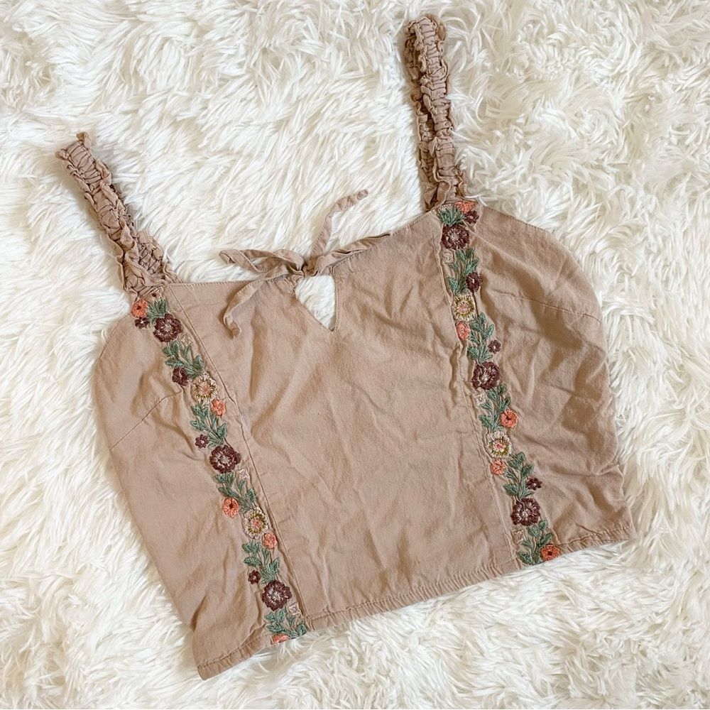 Floral Embroidered Cropped Tan Tank Top